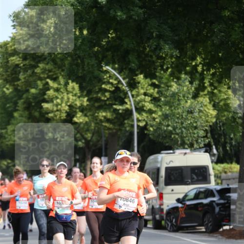15.06.2025 - REWE Women's Run Jannik Wohlers http://msf.ph/oto/7951419 15.06.2025 09:50:51 Laufen 0846 meine-sportfotos.de