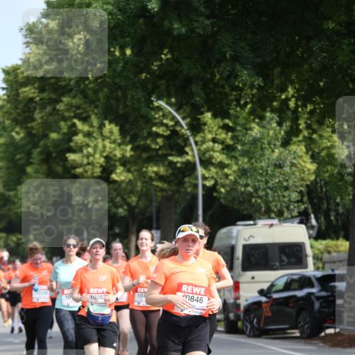 15.06.2025 - REWE Women's Run Jannik Wohlers http://msf.ph/oto/7951423 15.06.2025 09:50:51 Laufen 104, 10288, 0846, 10, 10382 meine-sportfotos.de