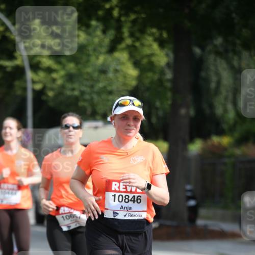 15.06.2025 - REWE Women's Run Jannik Wohlers http://msf.ph/oto/7951446 15.06.2025 09:50:53 Laufen 1065, 10846 meine-sportfotos.de