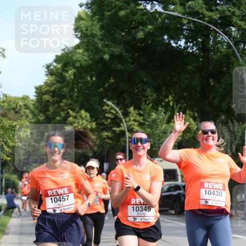 15.06.2025 - REWE Women's Run Jannik Wohlers http://msf.ph/oto/7951550 15.06.2025 09:51:00 Laufen 10457, 10349, 10430, 4 meine-sportfotos.de