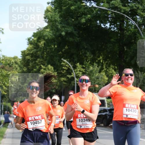 15.06.2025 - REWE Women's Run Jannik Wohlers http://msf.ph/oto/7951552 15.06.2025 09:51:01 Laufen 10457, 34, 10349, 10430 meine-sportfotos.de