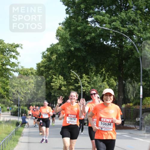 15.06.2025 - REWE Women's Run Jannik Wohlers http://msf.ph/oto/7951567 15.06.2025 09:51:03 Laufen 10035, 10078, 10634 meine-sportfotos.de