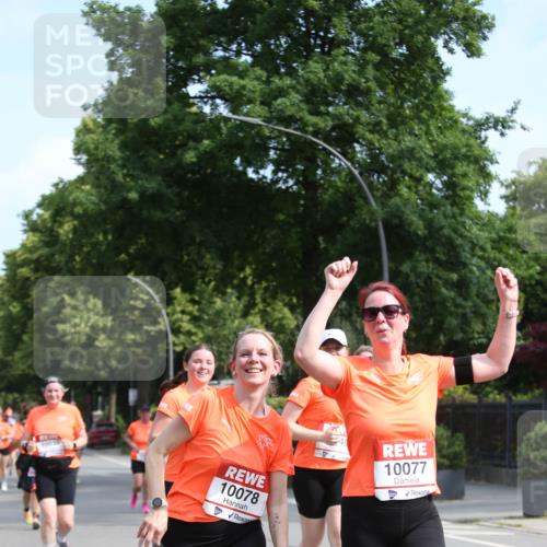 15.06.2025 - REWE Women's Run Jannik Wohlers http://msf.ph/oto/7951595 15.06.2025 09:51:04 Laufen 1003, 10078, 10077 meine-sportfotos.de