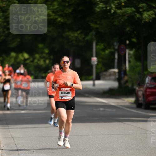 15.06.2025 - REWE Women's Run Dr. Thomas Lammeyer http://msf.ph/oto/7951636 15.06.2025 09:37:58 Laufen 10048 meine-sportfotos.de