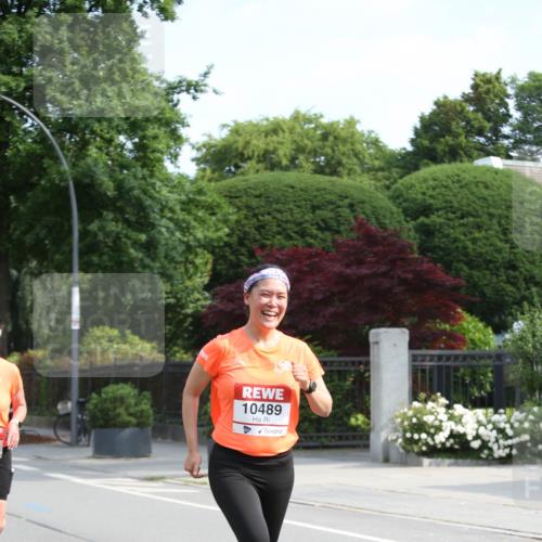 15.06.2025 - REWE Women's Run Jannik Wohlers http://msf.ph/oto/7951647 15.06.2025 09:51:10 Laufen 10489 meine-sportfotos.de