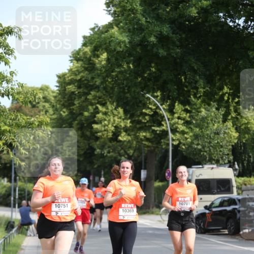 15.06.2025 - REWE Women's Run Jannik Wohlers http://msf.ph/oto/7951686 15.06.2025 09:51:15 Laufen 2, 0, 10409, 10751, 10369, 10701 meine-sportfotos.de
