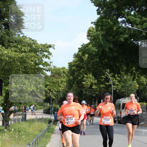 15.06.2025 - REWE Women's Run Jannik Wohlers http://msf.ph/oto/7951697 15.06.2025 09:51:16 Laufen 10751, 10369, 10701 meine-sportfotos.de