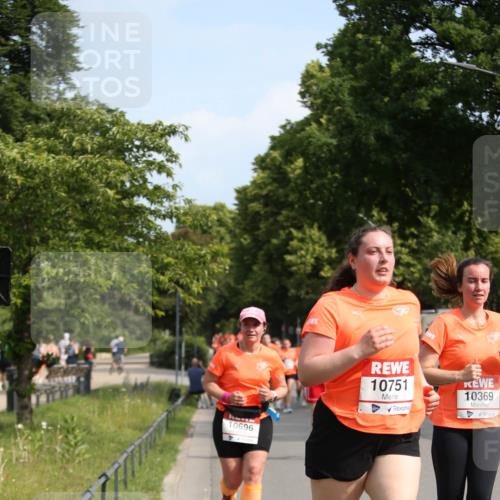 15.06.2025 - REWE Women's Run Jannik Wohlers http://msf.ph/oto/7951712 15.06.2025 09:51:18 Laufen 10696, 10751, 10369 meine-sportfotos.de