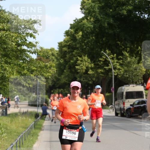 15.06.2025 - REWE Women's Run Jannik Wohlers http://msf.ph/oto/7951724 15.06.2025 09:51:18 Laufen 10696 meine-sportfotos.de