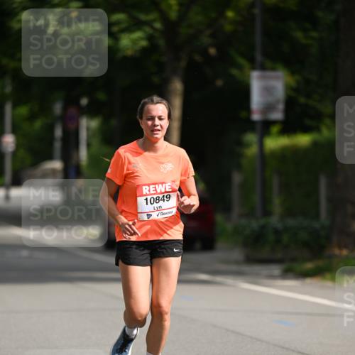 15.06.2025 - REWE Women's Run Dr. Thomas Lammeyer http://msf.ph/oto/7951731 15.06.2025 09:38:04 Laufen 10849 meine-sportfotos.de
