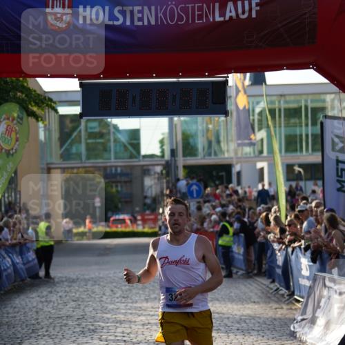 13.06.2025 - Holstenköstenlauf Felixshl http://msf.ph/oto/7951734 13.06.2025 19:38:30 Laufen 3218 meine-sportfotos.de