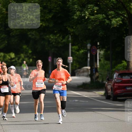15.06.2025 - REWE Women's Run Dr. Thomas Lammeyer http://msf.ph/oto/7951755 15.06.2025 09:38:06 Laufen 10158, 4, 10865, 10262 meine-sportfotos.de