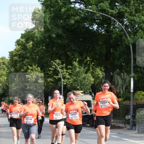 15.06.2025 - REWE Women's Run Jannik Wohlers http://msf.ph/oto/7951791 15.06.2025 09:51:26 Laufen 10713, 10428, 10021, 10148, 10024 meine-sportfotos.de