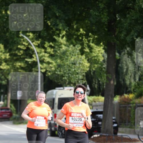 15.06.2025 - REWE Women's Run Jannik Wohlers http://msf.ph/oto/7951836 15.06.2025 09:51:30 Laufen 10761, 10235 meine-sportfotos.de