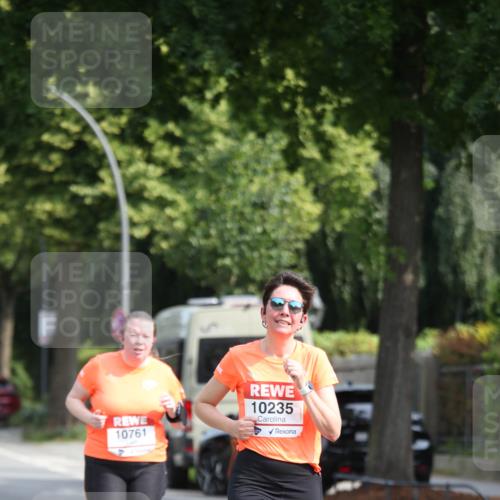 15.06.2025 - REWE Women's Run Jannik Wohlers http://msf.ph/oto/7951838 15.06.2025 09:51:30 Laufen 10761, 10235 meine-sportfotos.de