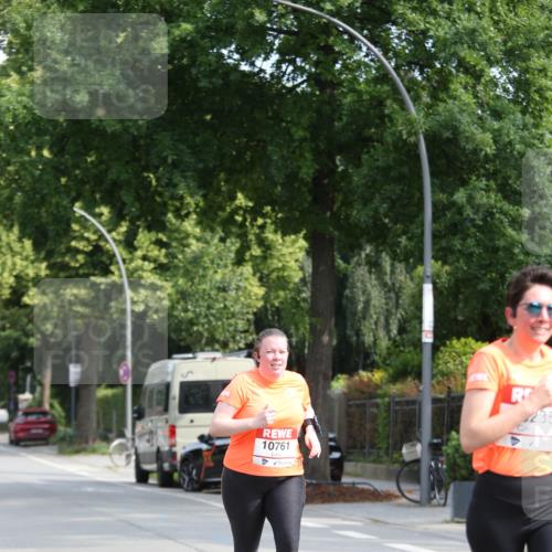 15.06.2025 - REWE Women's Run Jannik Wohlers http://msf.ph/oto/7951863 15.06.2025 09:51:32 Laufen 10761 meine-sportfotos.de
