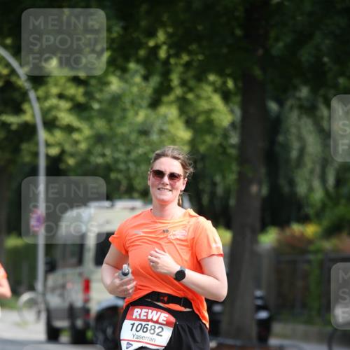 15.06.2025 - REWE Women's Run Jannik Wohlers http://msf.ph/oto/7952009 15.06.2025 09:51:52 Laufen 10682 meine-sportfotos.de