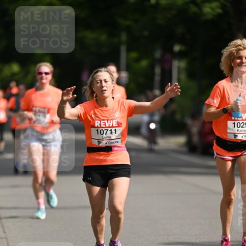 15.06.2025 - REWE Women's Run Dr. Thomas Lammeyer http://msf.ph/oto/7952073 15.06.2025 09:38:35 Laufen 10711 meine-sportfotos.de