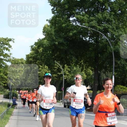 15.06.2025 - REWE Women's Run Jannik Wohlers http://msf.ph/oto/7952093 15.06.2025 09:51:58 Laufen 10799, 10586, 10561 meine-sportfotos.de