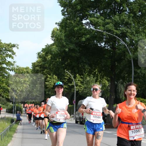 15.06.2025 - REWE Women's Run Jannik Wohlers http://msf.ph/oto/7952097 15.06.2025 09:51:58 Laufen 10799, 10586, 10561 meine-sportfotos.de