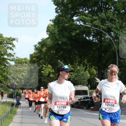 15.06.2025 - REWE Women's Run Jannik Wohlers http://msf.ph/oto/7952111 15.06.2025 09:51:59 Laufen 10799, 10586 meine-sportfotos.de