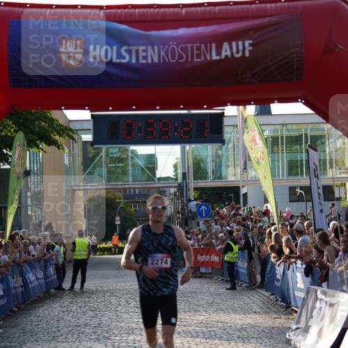13.06.2025 - Holstenköstenlauf Felixshl http://msf.ph/oto/7952140 13.06.2025 19:39:21 Laufen 2274, 2403 meine-sportfotos.de