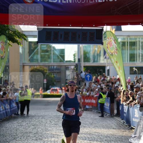 13.06.2025 - Holstenköstenlauf Felixshl http://msf.ph/oto/7952225 13.06.2025 19:39:26 Laufen 2403 meine-sportfotos.de