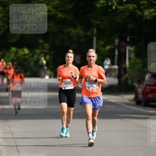 15.06.2025 - REWE Women's Run Dr. Thomas Lammeyer http://msf.ph/oto/7952281 15.06.2025 09:39:00 Laufen 10063, 10252 meine-sportfotos.de