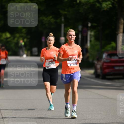 15.06.2025 - REWE Women's Run Dr. Thomas Lammeyer http://msf.ph/oto/7952290 15.06.2025 09:39:01 Laufen 10063, 252 meine-sportfotos.de