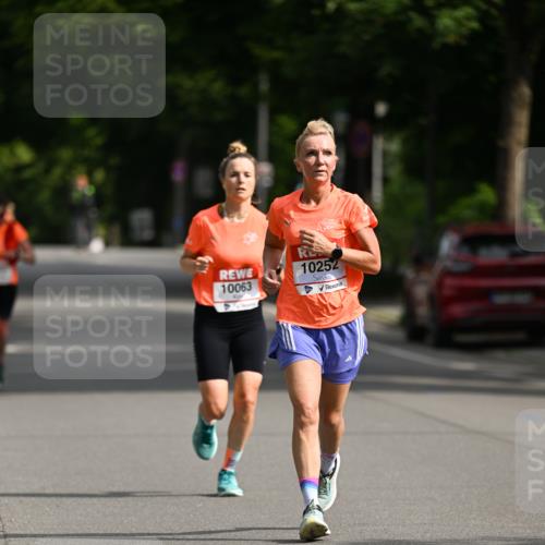 15.06.2025 - REWE Women's Run Dr. Thomas Lammeyer http://msf.ph/oto/7952294 15.06.2025 09:39:01 Laufen 10063, 10252 meine-sportfotos.de