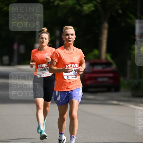 15.06.2025 - REWE Women's Run Dr. Thomas Lammeyer http://msf.ph/oto/7952303 15.06.2025 09:39:02 Laufen 10063, 252 meine-sportfotos.de
