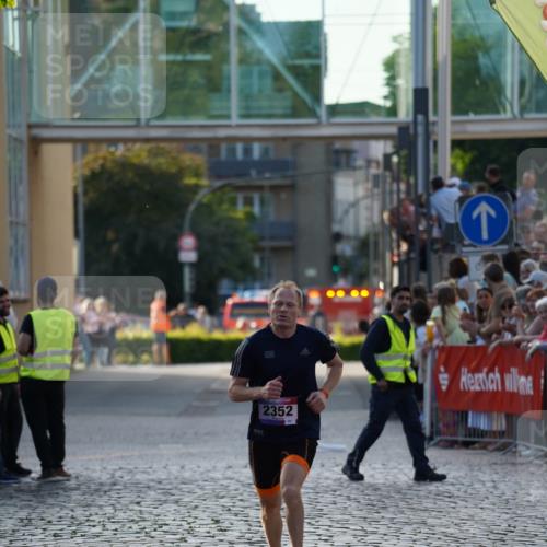 13.06.2025 - Holstenköstenlauf Felixshl http://msf.ph/oto/7952332 13.06.2025 19:39:48 Laufen 2352, 3741 meine-sportfotos.de