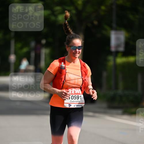 15.06.2025 - REWE Women's Run Dr. Thomas Lammeyer http://msf.ph/oto/7952343 15.06.2025 09:39:10 Laufen 0591 meine-sportfotos.de
