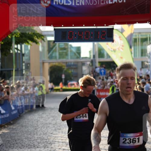 13.06.2025 - Holstenköstenlauf Felixshl http://msf.ph/oto/7952468 13.06.2025 19:40:12 Laufen 2361, 2544 meine-sportfotos.de