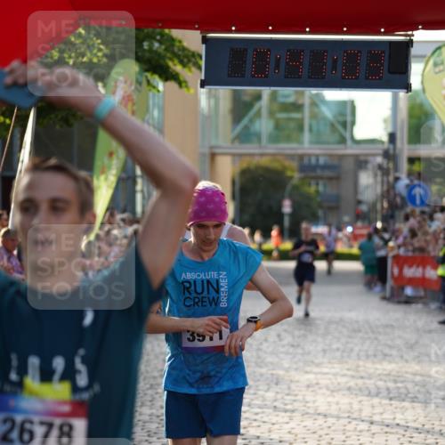 13.06.2025 - Holstenköstenlauf Felixshl http://msf.ph/oto/7952553 13.06.2025 19:41:02 Laufen 2039, 2188, 2678, 3911 meine-sportfotos.de