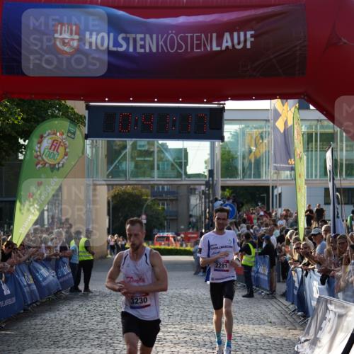 13.06.2025 - Holstenköstenlauf Felixshl http://msf.ph/oto/7952639 13.06.2025 19:41:16 Laufen 2281, 3230 meine-sportfotos.de