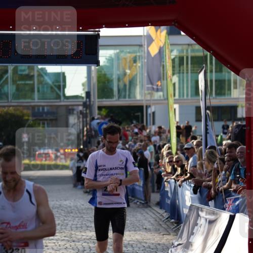 13.06.2025 - Holstenköstenlauf Felixshl http://msf.ph/oto/7952643 13.06.2025 19:41:17 Laufen 2281, 3230 meine-sportfotos.de