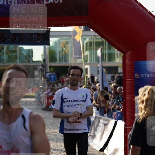 13.06.2025 - Holstenköstenlauf Felixshl http://msf.ph/oto/7952659 13.06.2025 19:41:18 Laufen 2281, 3230 meine-sportfotos.de