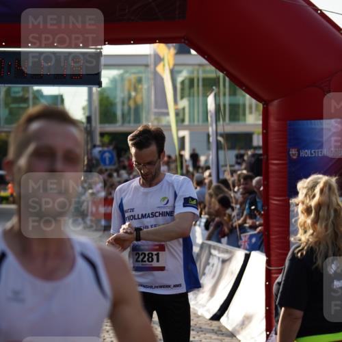 13.06.2025 - Holstenköstenlauf Felixshl http://msf.ph/oto/7952667 13.06.2025 19:41:19 Laufen 2281, 3071, 3230 meine-sportfotos.de