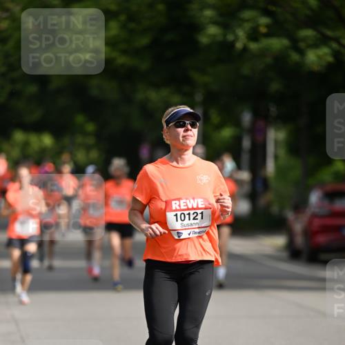15.06.2025 - REWE Women's Run Dr. Thomas Lammeyer http://msf.ph/oto/7952668 15.06.2025 09:40:24 Laufen 10121 meine-sportfotos.de