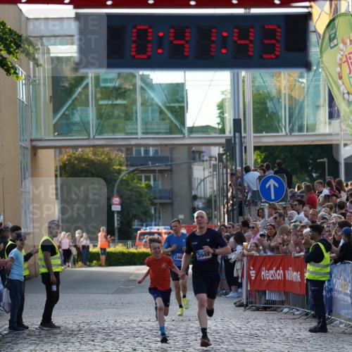 13.06.2025 - Holstenköstenlauf Felixshl http://msf.ph/oto/7952684 13.06.2025 19:41:42 Laufen 2466, 3948 meine-sportfotos.de