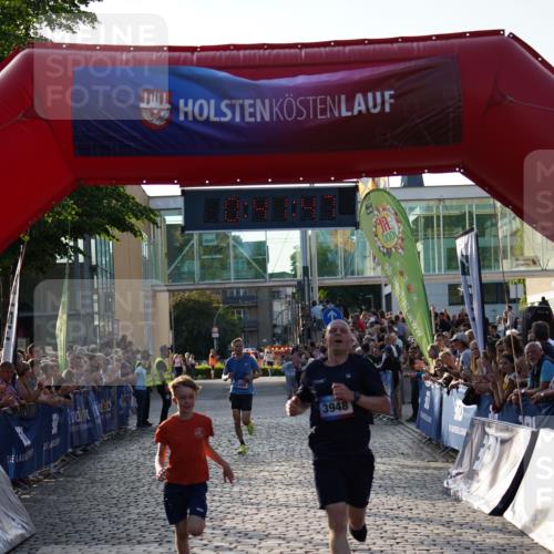 13.06.2025 - Holstenköstenlauf Felixshl http://msf.ph/oto/7952708 13.06.2025 19:41:46 Laufen 2466, 3948 meine-sportfotos.de