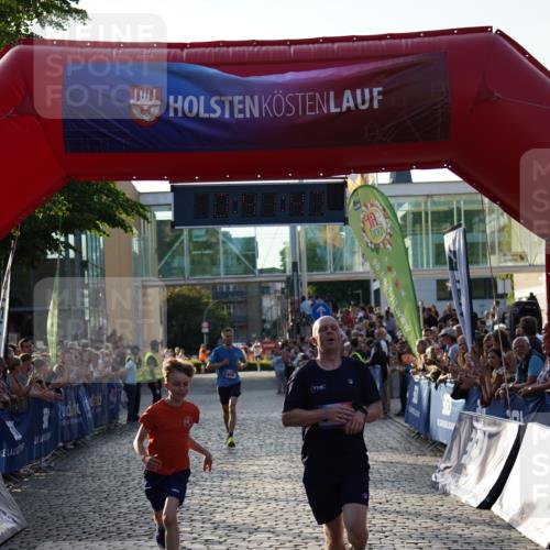 13.06.2025 - Holstenköstenlauf Felixshl http://msf.ph/oto/7952713 13.06.2025 19:41:46 Laufen 2466, 3948 meine-sportfotos.de
