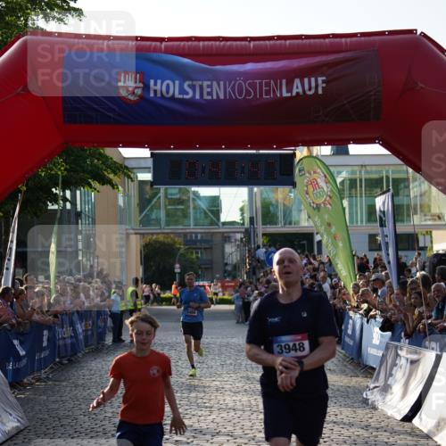 13.06.2025 - Holstenköstenlauf Felixshl http://msf.ph/oto/7952725 13.06.2025 19:41:47 Laufen 2466, 3948 meine-sportfotos.de
