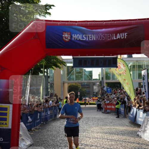 13.06.2025 - Holstenköstenlauf Felixshl http://msf.ph/oto/7952755 13.06.2025 19:41:50 Laufen 2466, 3948 meine-sportfotos.de