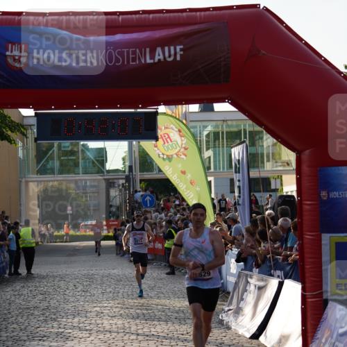 13.06.2025 - Holstenköstenlauf Felixshl http://msf.ph/oto/7952817 13.06.2025 19:42:06 Laufen 2529, 3213 meine-sportfotos.de