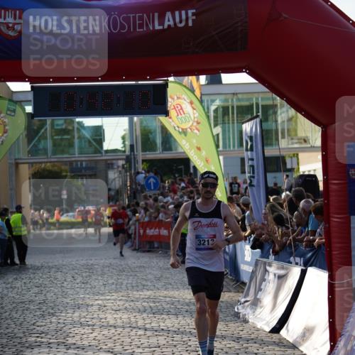 13.06.2025 - Holstenköstenlauf Felixshl http://msf.ph/oto/7952859 13.06.2025 19:42:09 Laufen 2529, 3213, 3811 meine-sportfotos.de
