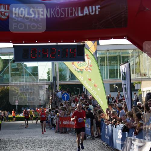 13.06.2025 - Holstenköstenlauf Felixshl http://msf.ph/oto/7952881 13.06.2025 19:42:13 Laufen 3213, 3811 meine-sportfotos.de