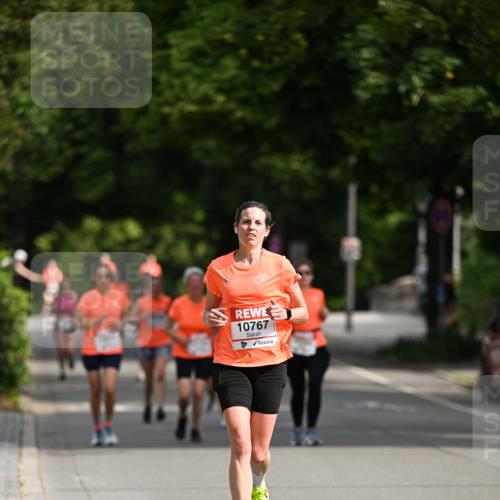 15.06.2025 - REWE Women's Run Dr. Thomas Lammeyer http://msf.ph/oto/7952912 15.06.2025 09:41:06 Laufen 10767 meine-sportfotos.de