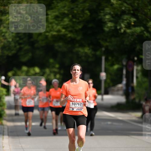 15.06.2025 - REWE Women's Run Dr. Thomas Lammeyer http://msf.ph/oto/7952913 15.06.2025 09:41:06 Laufen 10767 meine-sportfotos.de